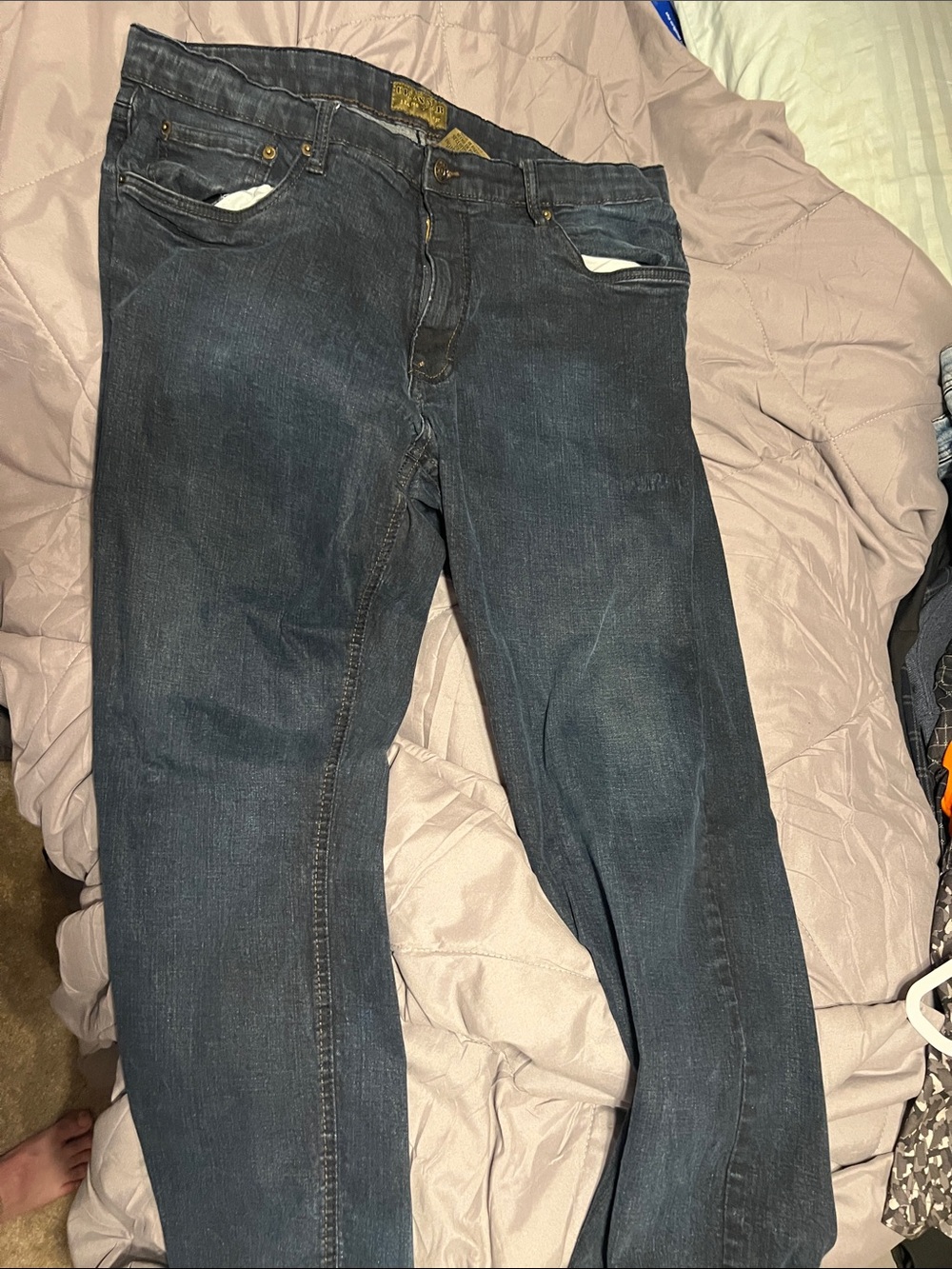 Slim Straight Men's Jeans in Deep Indigo